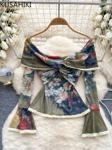 Women's T Shirts Kusahiki Sexig Off Shoulder Long Sleeve Twisted Slim Short Vintage Printed Lace Patchwork Top Spring Summer 2024