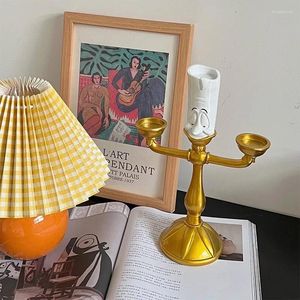 キャンドルホルダー1PC Lumiere Vintage Candlestick Cartoon Movie Candlelight Dinner