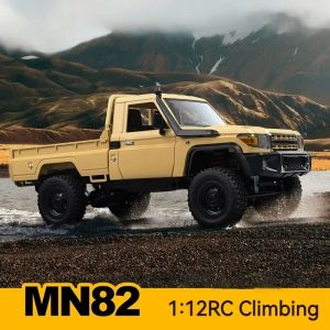 Arabalar MN82 RC CAR 1/12 RETRO RTR 2.4G Tam Ölçekli Simülasyon Offroad Tırmanma İnce İç Farlar Yetişkin Erkek Oyuncaklar Noel Hediyeleri