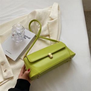 Classic Armpit Shoulder Bag French Vintage Handbag Women Brand Bags Fashion Female Single Shoulder Bag Classic Clutches 230724