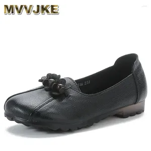 Casual Shoes Ethnic Style äkta läderblomma Kvinnor Fashion Flat Autumn Comfort Soft Sole Flats