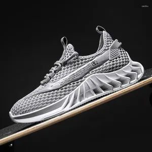 Casual Shoes Men Sneakers Oddychający lekki wielkość miłośnicy mody ulicznej Smart Sneaker Tenis Zapatillas Hombre