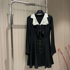 European fashion brand black silk Ruffled V-neck long sleeved flared sleeves gathered waist slim fit mini dress