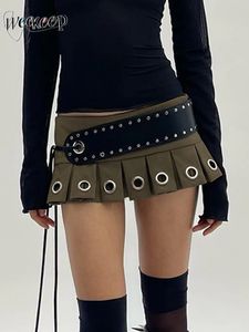 Weekeep punk baixa ascensão Y2K Mini saia plissada com Pu Belt Autumn Sexy Super Short Skirt Vintage Grunge 2000s Roupfits 240421