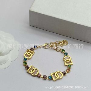 Lyxdesigner smycken charmarmband juvelerin designer för kvinnor designer halsband färgglada diamantarmband och pärlhalsband för bröllopspresenter trevligt QQ