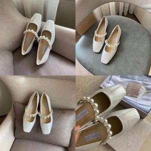 Mary Shoes Jane Square Toe Designer Ballet com pérolas brancas e contas de cristal pequenas moda simples