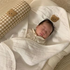 Skjortor Muslin Swaddle Baby Plaid -kuvert för nyfödda nyfödda sovsäckar Bomullsfiltar och bladbebis Tillbehör