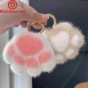 Pendant Keyrings Gift Plush Cute Cat Claw Real Mink Fur Keychain Women Bag Ornaments Small Paw Toy Soft Pom Ball Car Key 240424