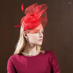 Berets British Yarn Net Fedoras Hat Female Spring Banquet Feather Cap Women Hair Band Elegant Fashion Ornaments H214