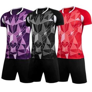 Os fãs tocam tees 19 crianças Jerseys de futebol masculino roupas de futebol meninos conjuntos de mangas curtas uniformes de futebol adulto jersey de rastreio de futebol adulto y240423