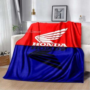 Blankets HONDA Motorcycle Printed Flannel Blanket Lightweight Warm Plush Bed Sofa Chair Blanket T240422