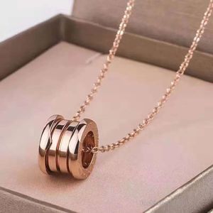 Designer Women Necklace High Quality Designers Jewelry Mens for Lovers Party Classic Love Ladies