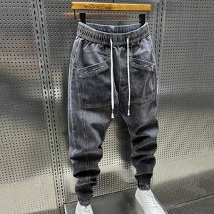 Męskie dżinsowe spodnie ładunkowe Mężczyznę jogging swobodne spodnie bawełna pełna długość wojskowej męskiej odzieży streetwearu męskie spodnie dróg dżinsy 240423