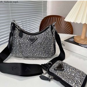 Pra torba Re nylon hobo torba norszektowa torba diamentowa torby kobiety designerskie torby mody torebki damskie torby torebki na ramię Cross Bod 9969