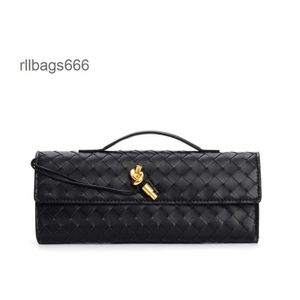 Stick Bottegs Clutch 2024 New Andiamo Women Bag Buckle Lady Baguette Venetas сумки с длинной ручкой моды на плеча