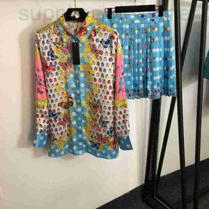 Two Piece Dress designer 2023 Autumn New Set Fashion Seven Star Ladybug Butterfly Wave Dot Printed Long sleeved Shirt+100 pleated Short Skirt U5R9