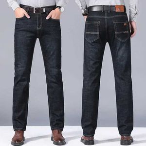 Herren Jeans 2024 Herren Jeans Stretch Fit Busine Business Fashion Soft Denim Hosen Männliche Marke Hose Black Blue 240423