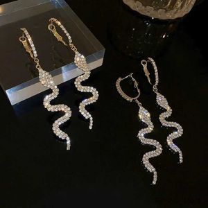 Dangle Chandelier New Trendy Snake Shape Crystal Dangle Earrings for Women Girl Luxury Long Tassel Rhinestone Earrings Party Jewelry Gifts