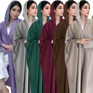 Abbigliamento etnico Medio Oriente islamico Abaya Modella musulmana giacca alla moda morbida manica forgiata per pipistrelli lunghi abiti da donna