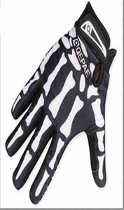 Mens Designer Biker Racing Gloves Summer Winter Five Fingers Gloves Finger Protected Skull Printed Breathable Gloves271D T220815855513486