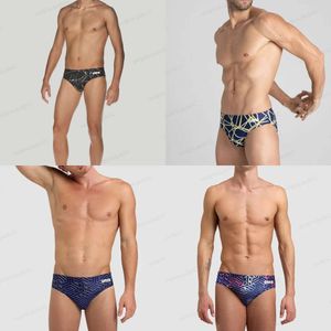 Badebekleidung Herren Schwimmshorts Männer sexy Schwimmkleidung Männer Badeanzug Slips Gay Mens Bikini Schwimmanzug Surf Bade -Shorts Hdzbs 230630 Anzug S