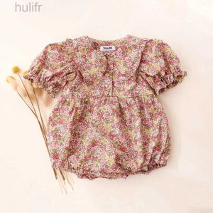 Rompers Floral Summer Baby Girl Playsuit krótkie rękawowe bawełniana dziewczynka Romper D240425