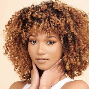 Siyah Kadınlar İçin İnsan Saç Kıvırcık Peruklar Kısa Afro AFRO KINDY CURL WIG BANGS OMBRE KAHVERENGİ TAMAM