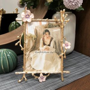 Frames Flower Square Photo Frame Picture Floating Frame Korean Small Personalized Gift Stand Portaretratos De Fotos Wall Art GPF30XP