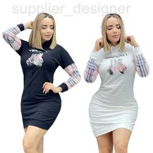 基本的なカジュアルドレスデザイナーQ6130女性の新しいファッションフード付き長袖刺繍コットンドレス1few