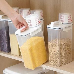 Storage Bottles Jars Food grade plastic storage cans with measuring cup containers moisture-proof sealed H240425