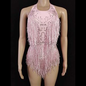 Scenkläder gnistrande strassar fransar rosa bodysuit kvinnor nattklubb dansdräkt glisten tassel i ett stycke scen slitage sångare sexig leotard d240425
