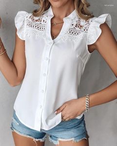 Kvinnors T -skjortor toppar kvinnor 2024 Summer Fashion Flutter Sleeve Lace Patch Top Solid Color Button Up Slim Fit Casual White Shirt Y2K kläder