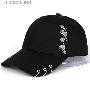 Ball Caps Hot selling fashion iron ring ball KPOP hat adjustable baseball cap fashionable snapshot hat womens sun hat mens hat Q240425