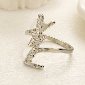 Projektanta markowe pierścionki z literami Kobiety Cz Diamond Silver Silver Sild Stael Miłość Miłość Wedding Jewelry Pierścień Pierścień Pierścień Pierścień Pierścień Rozmiar 6 7 8 9 9