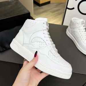 Designer Trainers Casual Shoes Woman Shoe Luxury Brand Fashion Printed Denim Stitching Leather Womens Trainer Sneakers 5678404