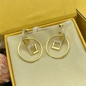 Tasarımcılar Hoop Küpe Stud için Lüks Mücevher Kolye Küpe Saplamalar Kadın Elmaslar Çember Küpe Kulak Saplama Altın Kulak Düğün Hediyesi Bijoux de Luxe