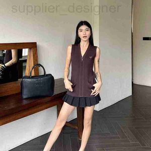 Women's Jackets designer PR Family Vest 24 Early Spring Shenzhen Nanyou High Edition Casual Loose Zipper Knitted V-neck Cardigan TZ2D