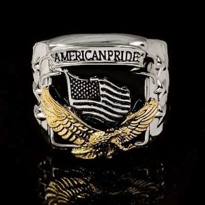Pierścienie zespołowe osobowość kreatywna amerykańska duma dwa tonowe złotą czapkę piwa dla mężczyzn mody motocyklowy rockowy pierścień rocznicowy prezent H240425