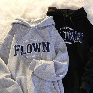 Herrtröjor tröjor koreansk stil harajuku retro tryckt y2k hoodie tröja män kvinnor lös bf stil par långärmad pullover kläder 240424