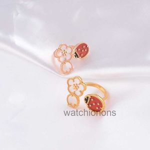 High-end Luxury Ring Vancllef Four leaf clover open hand decoration finger high-end seven star ladybug niche light luxury style 18k gold womens jewelry