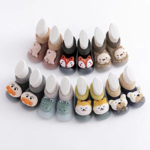 Walkers Antislip Baby Sock Shoes For Winter Thick Cotton Animal Styles Söta småbarnskor Baby Floor Shoes First Walkers Shoes 03 Years
