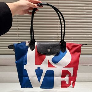 Mulher Love Bags de ombro Bolsa Bolsa Bolsa de Bolsa de Luxúria Bolsa Bag de Grande Capacidade Totes Moda Contraste Cor 10a 2024