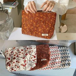Cosmetic Bags Large Capacity Corduroy Bag Fashion Floral Printing Travel Storage Toiletry Makeup Organizer Clutch