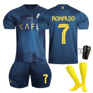 Calcio set turisti da pista da uomo 2324 saudita al-nassr fc vittoria in trasferta blu n. 7 ronaldo jersey n. 10 Mane Football Suit