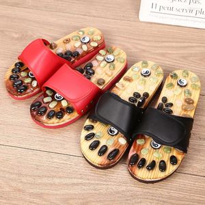 Tofflor Pebble Massage Summer Men and Women Soles Acupoint Pedicure Shoes Health Magnet Wood Bottom Non-Slip Par Sandaler och