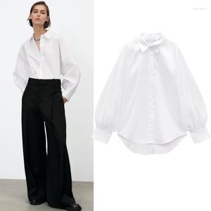 Blusas femininas estilos de primavera de camisa de poplin solta branca