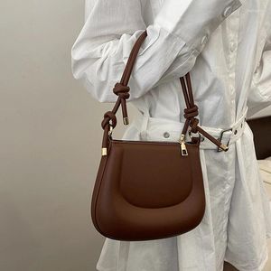 Sznurki kobiety vintage solidne torebki modne swobodne wszechstronne torby na ramię panie codzienne dojeżdżające do pracy minimalizm torebka pod pachami