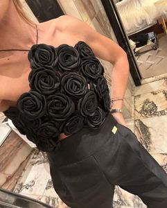 Tank da donna 2024 Summer Women Sexy Strap Big Flowers BodyCon Mini Tops Off the Spalla Nightclub Party Celebrate Wear