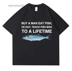 男性のTシャツは男を買う彼は一日を彼に食べる魚を生涯にわたって魚の男を教えます