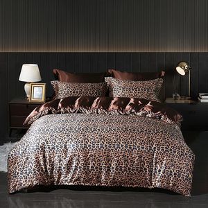Set di biancheria da letto in raso di lusso con filo piatto copripiumino a densità di fascia alta colore 240425